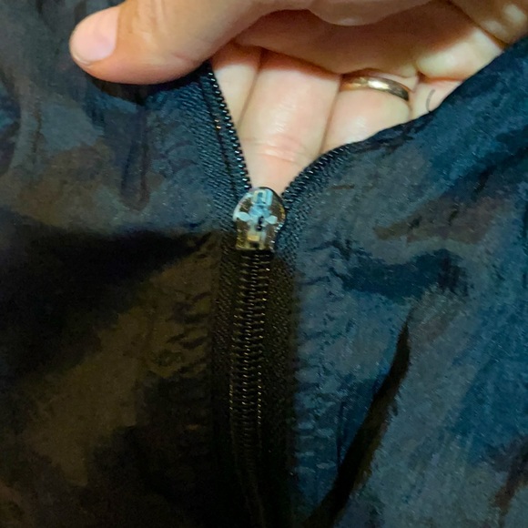 Medium retro vintage Nike sports jacket. - Picture 4 of 4